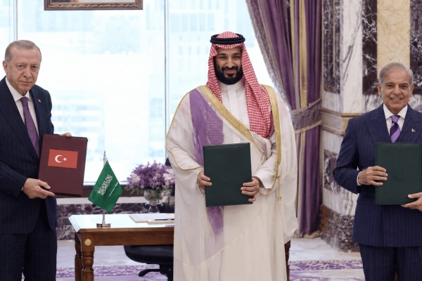 Saudi Arabia, Turkey, & Pakistan Signed the Mecca Joint Defence Agreement