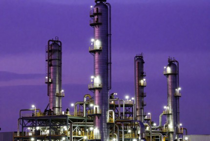 Oil Prices Rise above $100 per Barrel as the Iran Crisis Affects Supplies